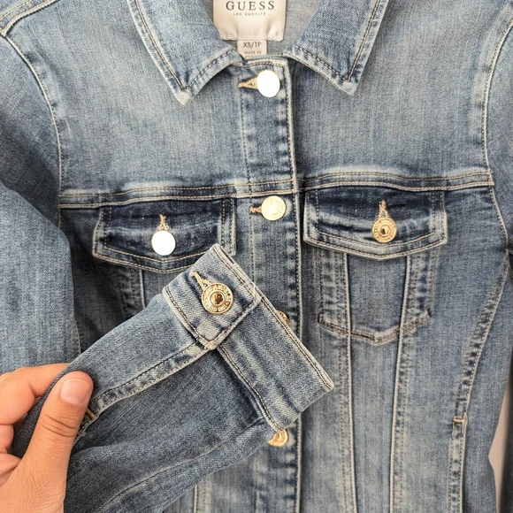 Guess Sexy Trucker Jeans Jacket Medium Wash ~ Size XS - Picture 7 of 11